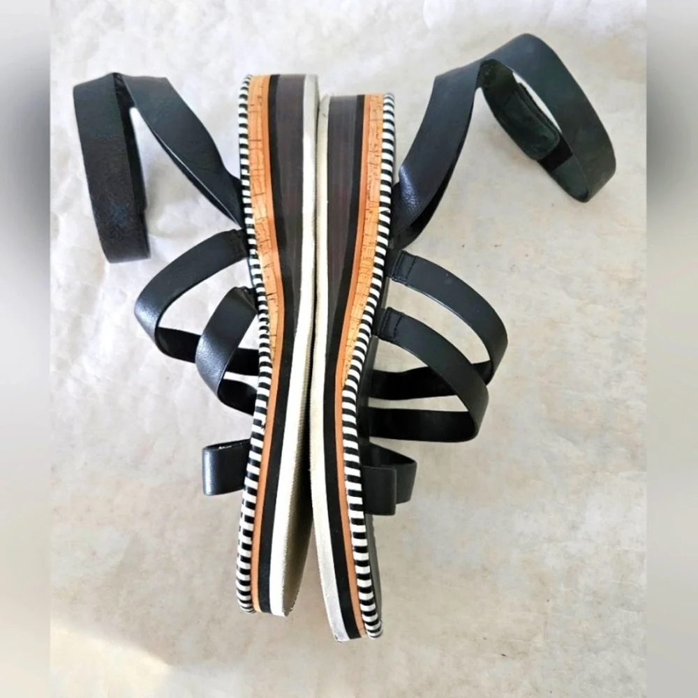 Vince Camuto Moirina Black Strap Wedge Sandals - Picture 3 of 6